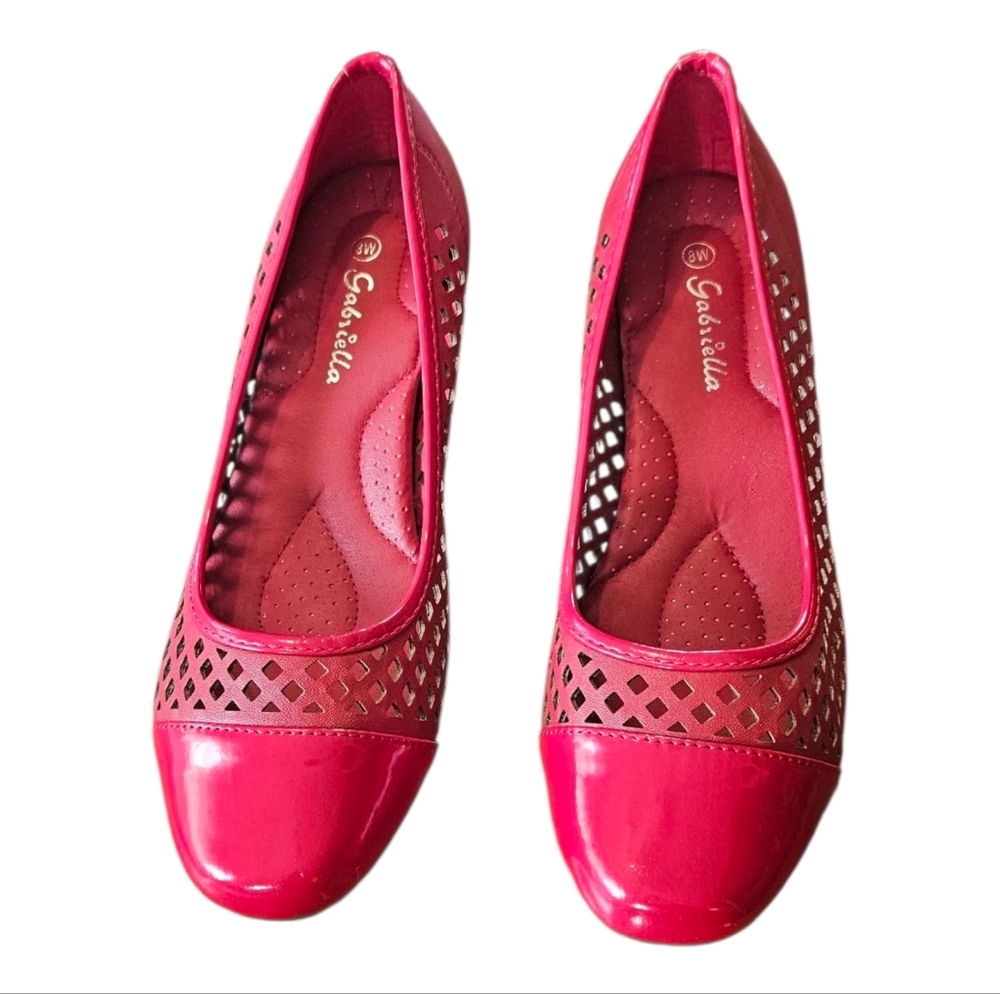 Gabriella Leather Red Kitten Heel Size 8W Round Toe Slip On - Picture 2 of 5